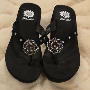 Yellow Box Black Sandals with Silver Floral Accent